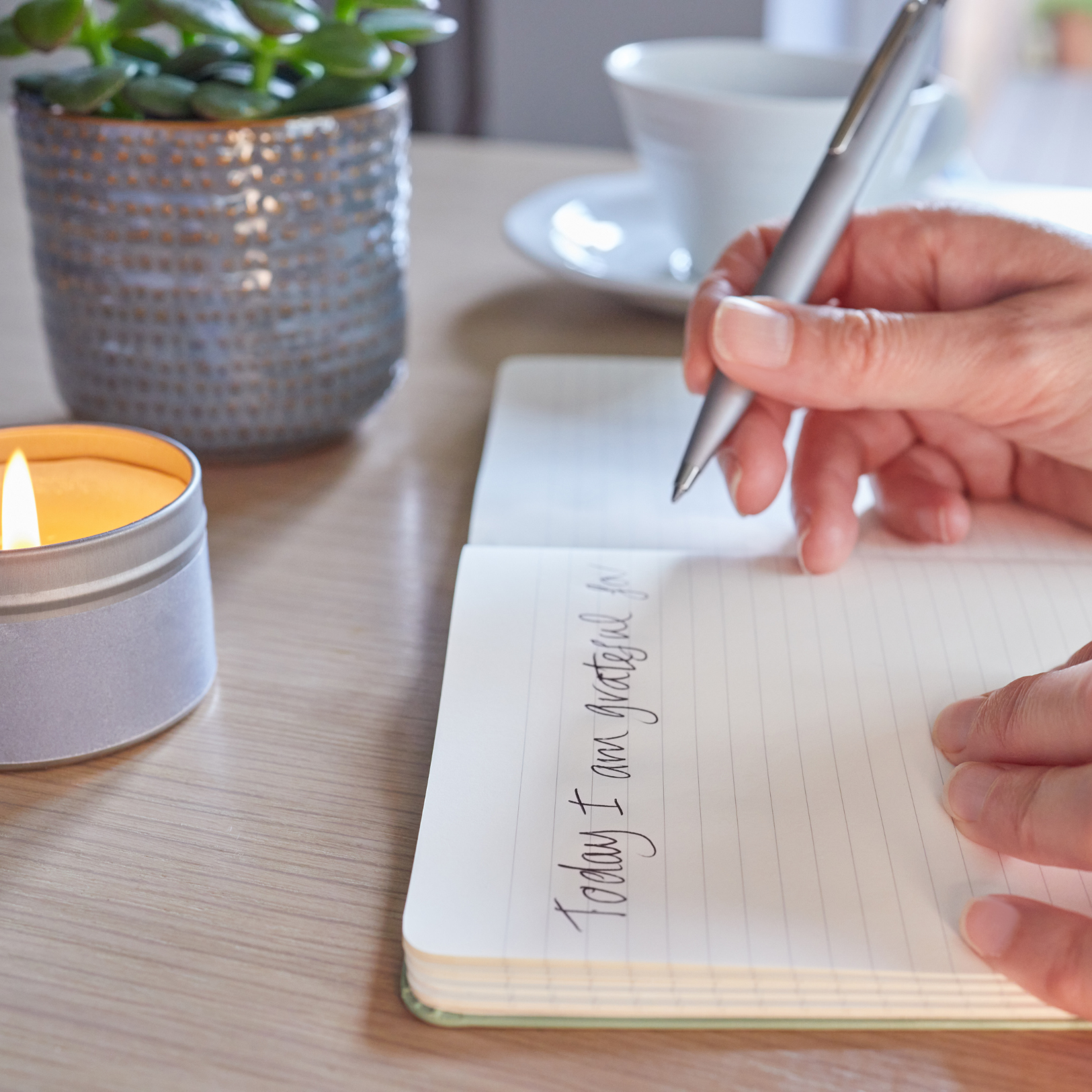 30 Journal Prompts to Grow Your Creativity